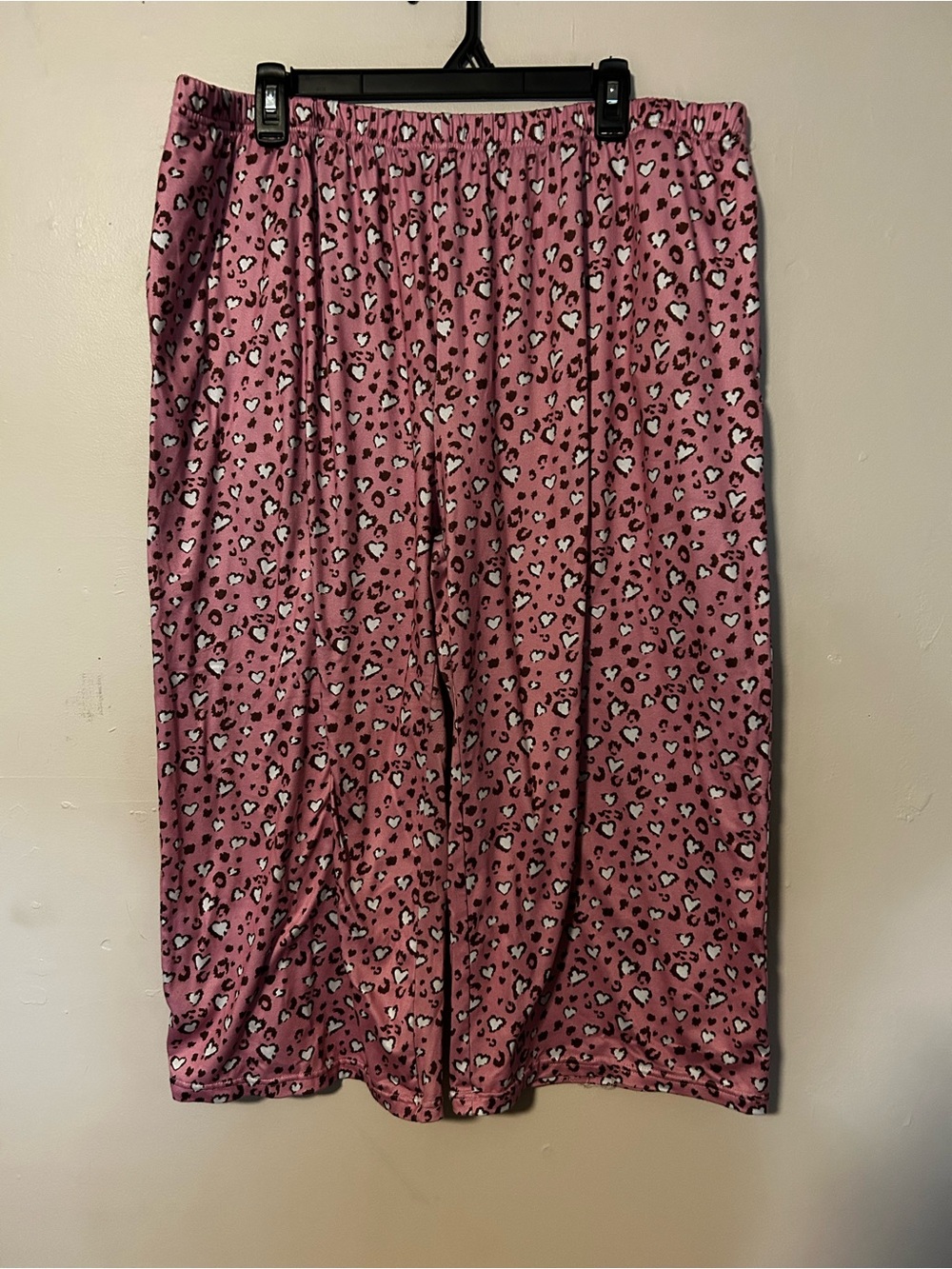 Pink Heart-Print Midi Skirt with Elastic Waist